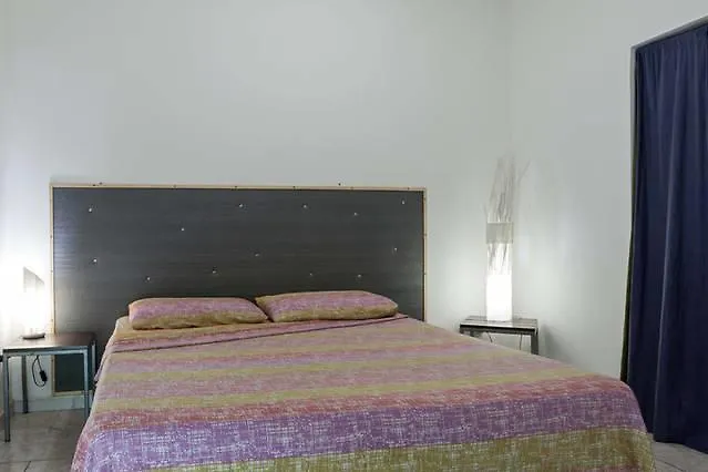 Casavacanzerooms Portale Gæstehus
